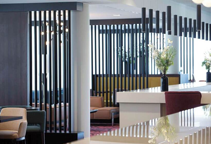 فندق Hampton By Hilton Toulouse Airport