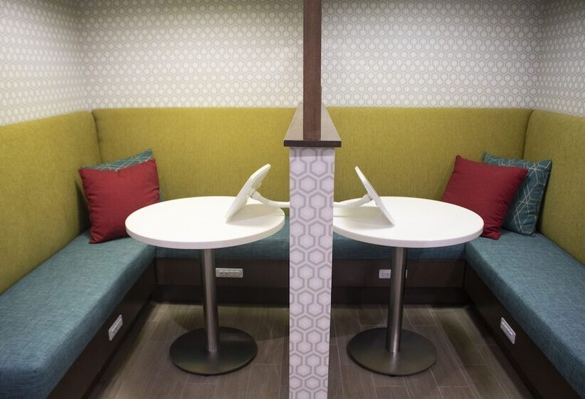 호텔 Hampton Inn & Suites Portland West