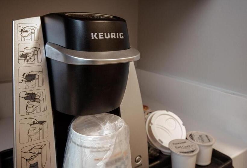 호텔 Holiday Inn Express & Suites Beloit, An Ihg