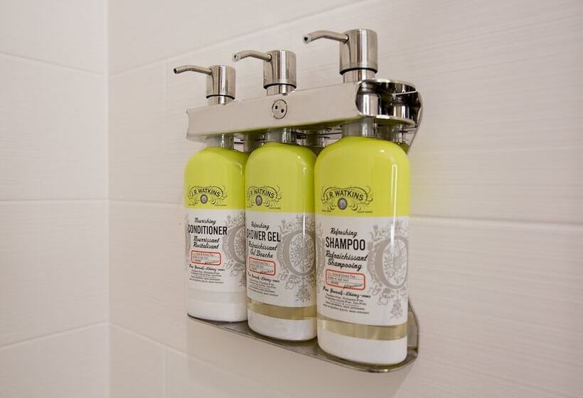 호텔 Holiday Inn Express & Suites   Fayetteville South, An Ihg