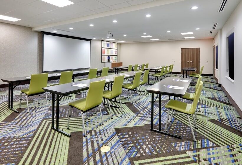 ホテル Holiday Inn Express & Suites   Plano   The Colony, An Ihg