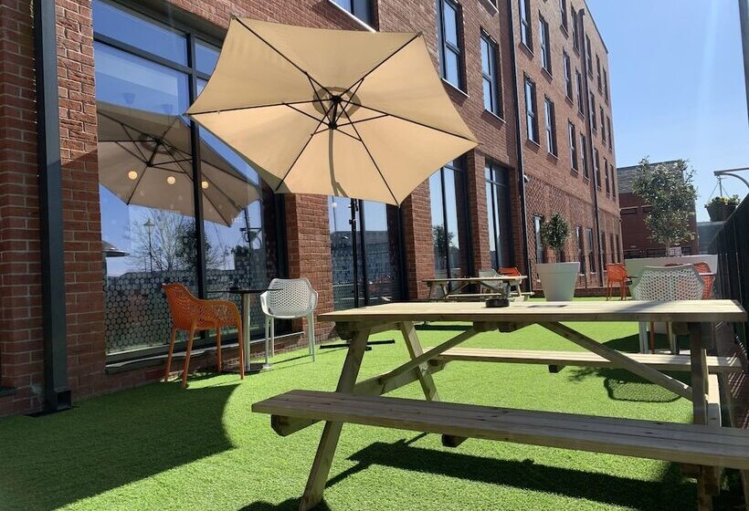 فندق Holiday Inn Express   Barrow In Furness & South Lakes, An Ihg