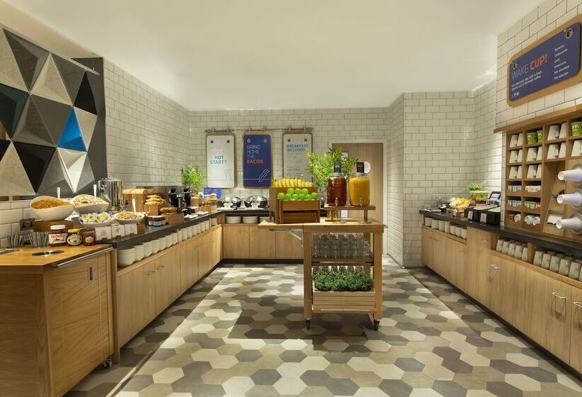 فندق Holiday Inn Express   Barrow In Furness & South Lakes, An Ihg