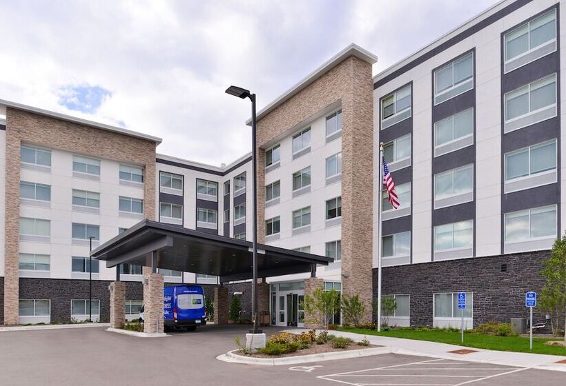 هتل Holiday Inn Express & Suites   Mall Of America   Msp Airport, An Ihg
