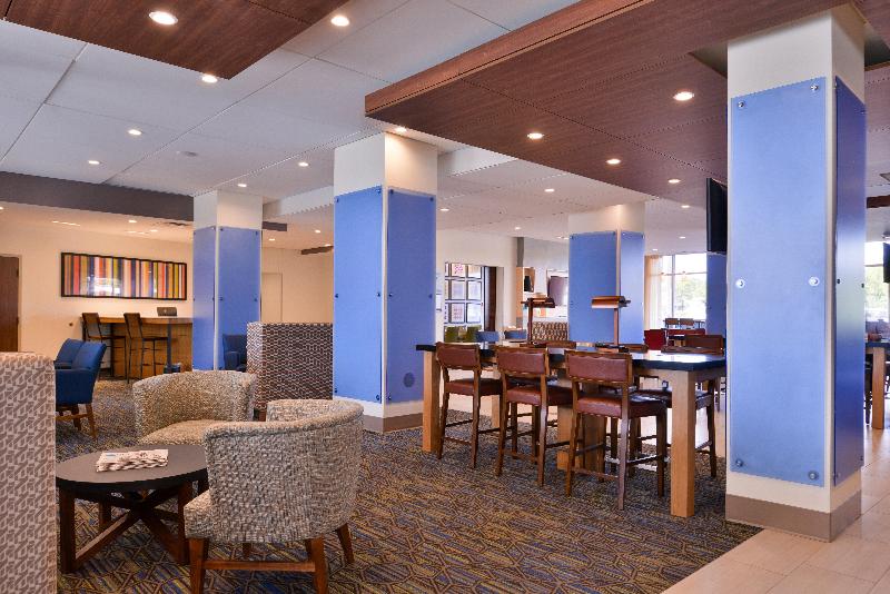 هتل Holiday Inn Express & Suites   Mall Of America   Msp Airport, An Ihg