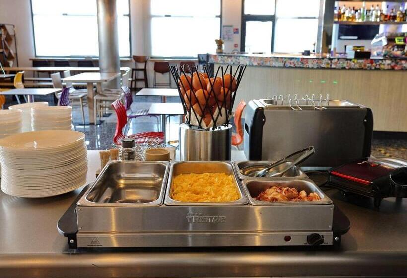 Отель Ibis Styles Ajaccio Napoleon