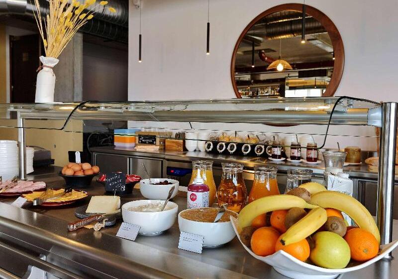 Отель Ibis Styles Ajaccio Napoleon