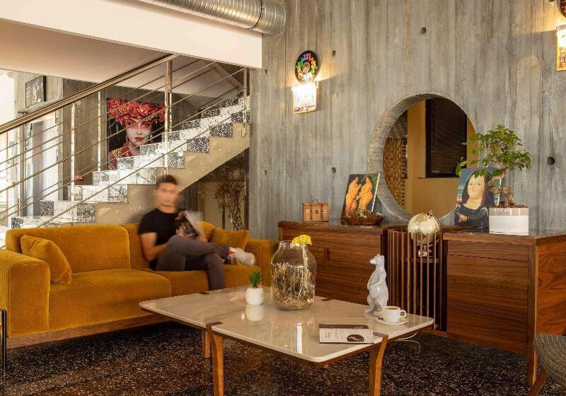 Отель Ibis Styles Ajaccio Napoleon