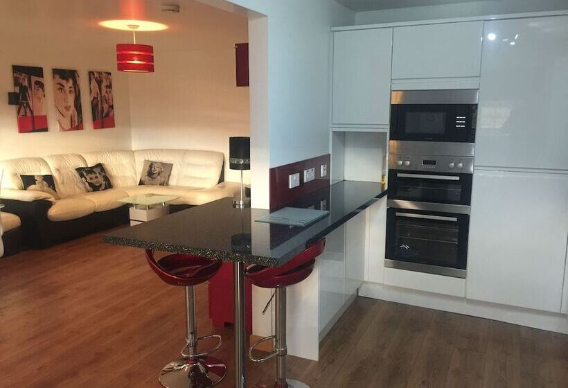 فندق La Fortuna Lodges