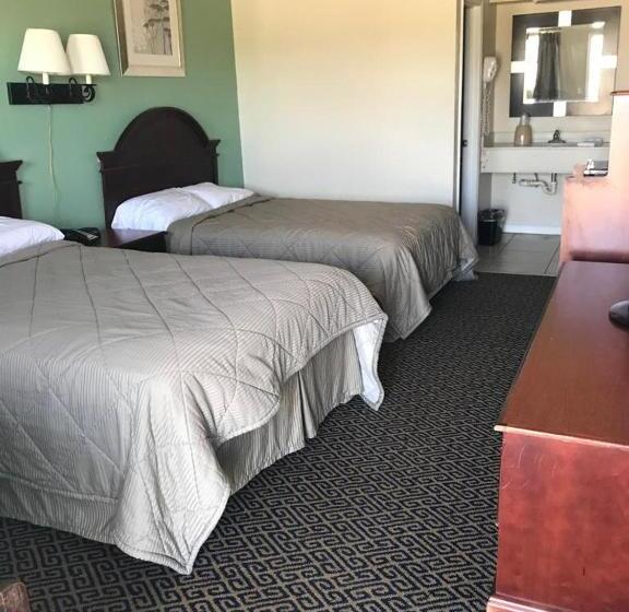 فندق Lakeside Inn