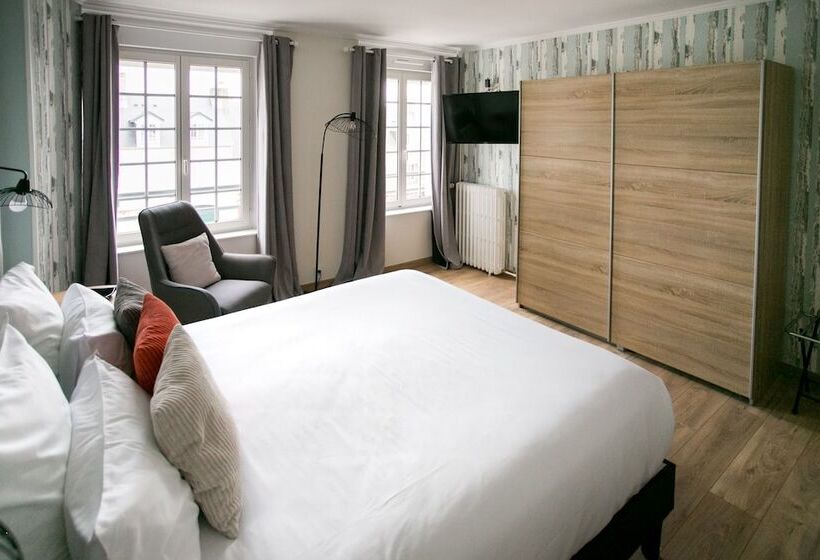 فندق Le Cotentin Appart Hôtels & Restaurant Le Cot