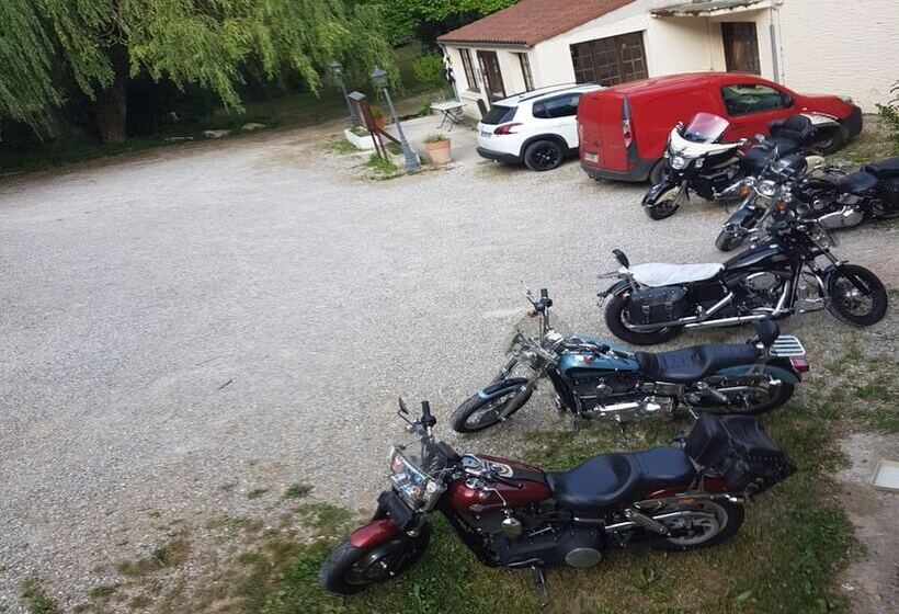 בית מלון כפרי Le Durzon