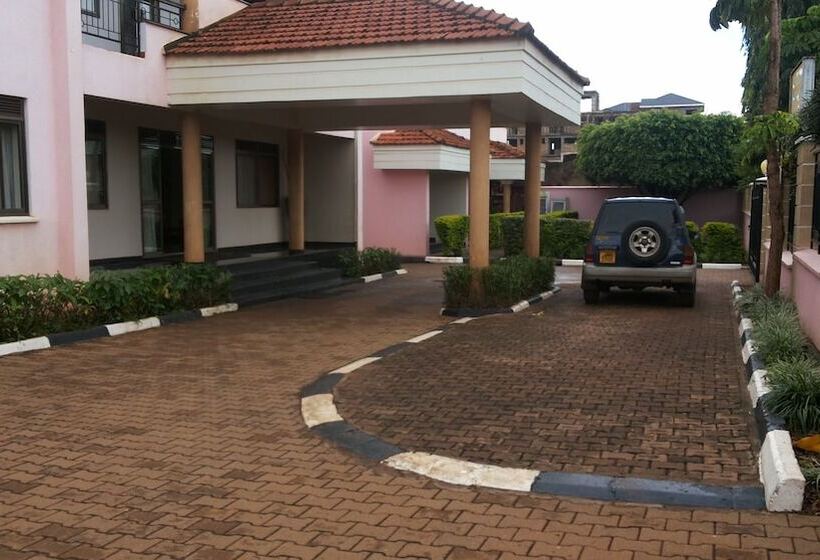 هتل Lillian Towers