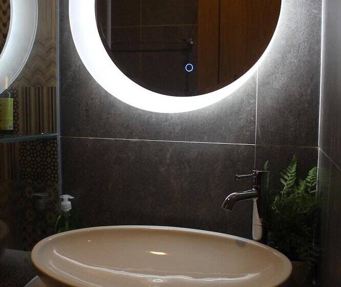 هتل Magnolia's Can Tho