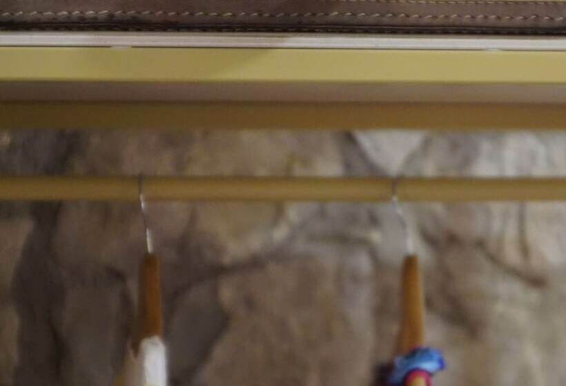 בית מלון כפרי Manej Urla