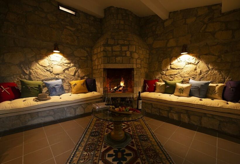 בית מלון כפרי Manej Urla