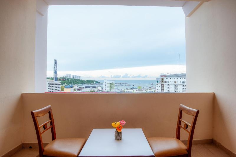 Hotel Marine Yensabai  Pattaya