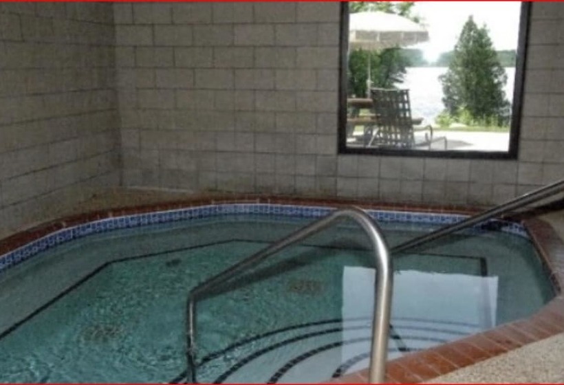 ホテル Oveson Pelican Lake Resort And Inn