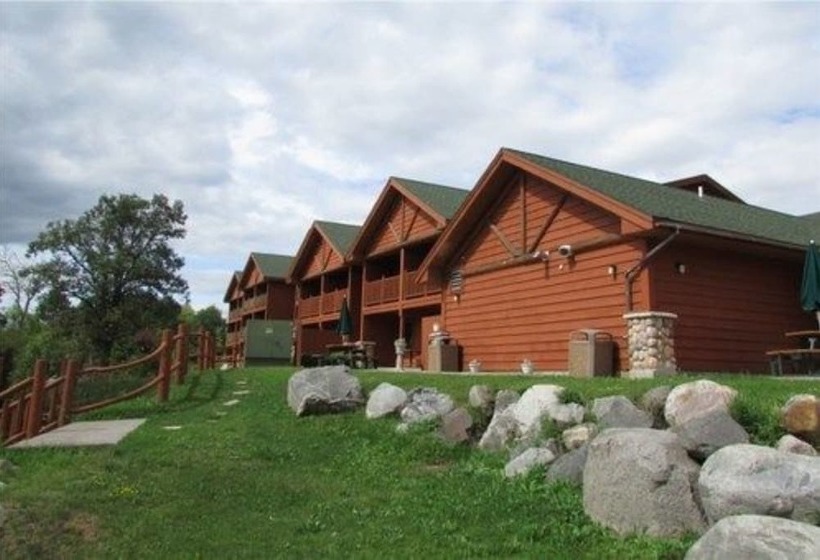 فندق Oveson Pelican Lake Resort And Inn