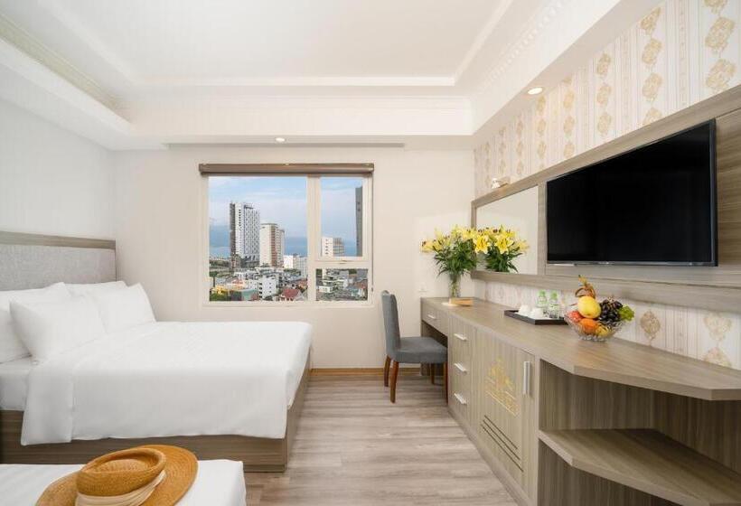 Royal Beach Hotel By Thg