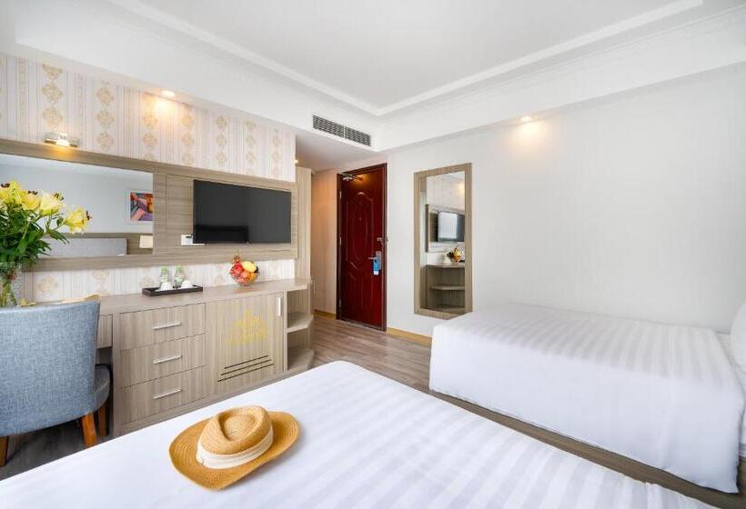 Royal Beach Hotel By Thg