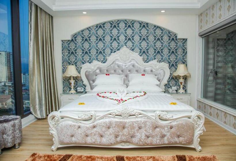 Royal Beach Hotel By Thg