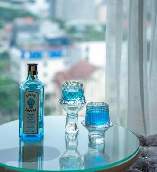 Royal Beach Hotel By Thg