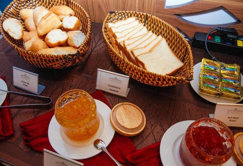 Royal Beach Hotel By Thg