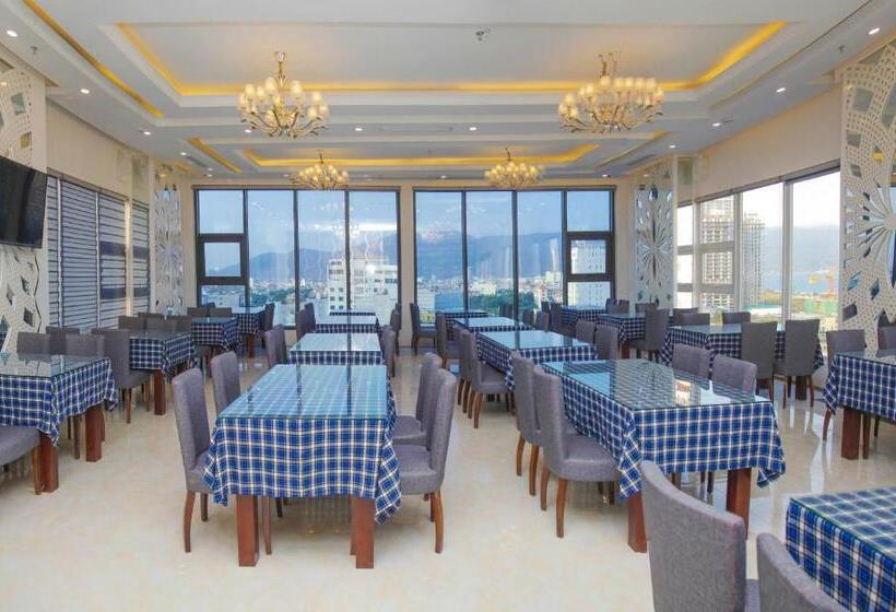 Royal Beach Hotel By Thg