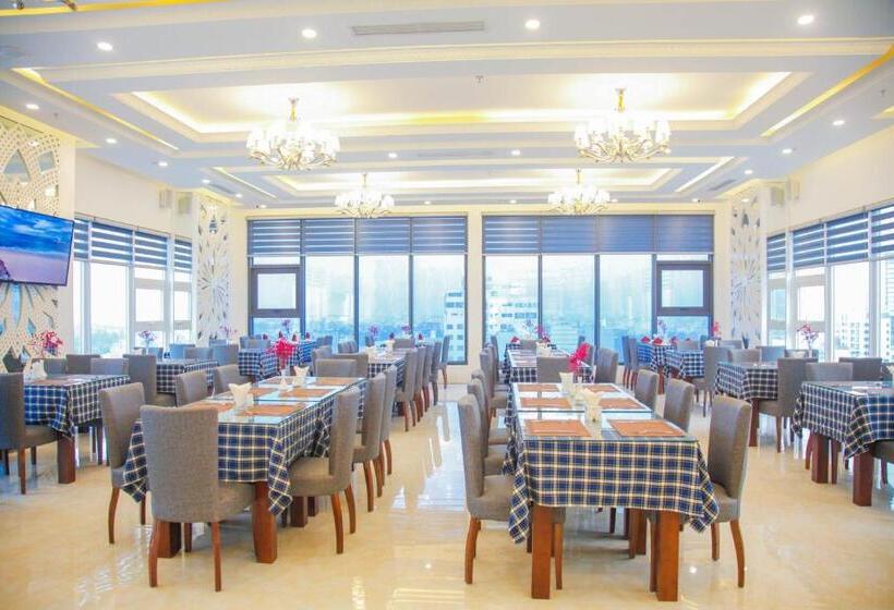 Royal Beach Hotel By Thg