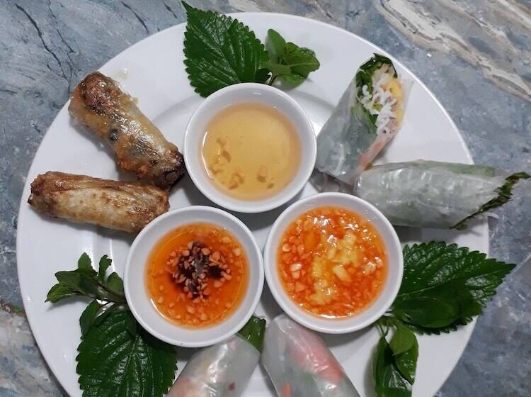 هتل Rustic Houses Tam Coc