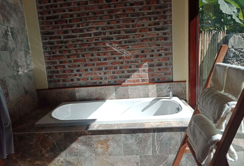 هتل Rustic Houses Tam Coc