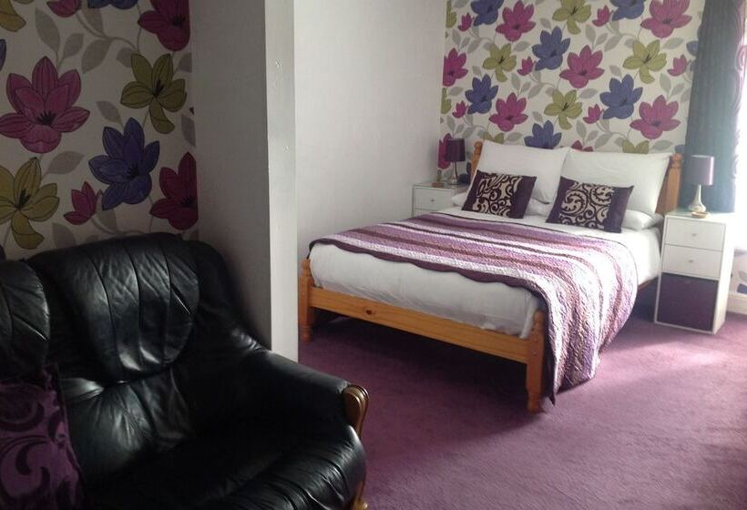 בית מלון כפרי Smugglers Haunt