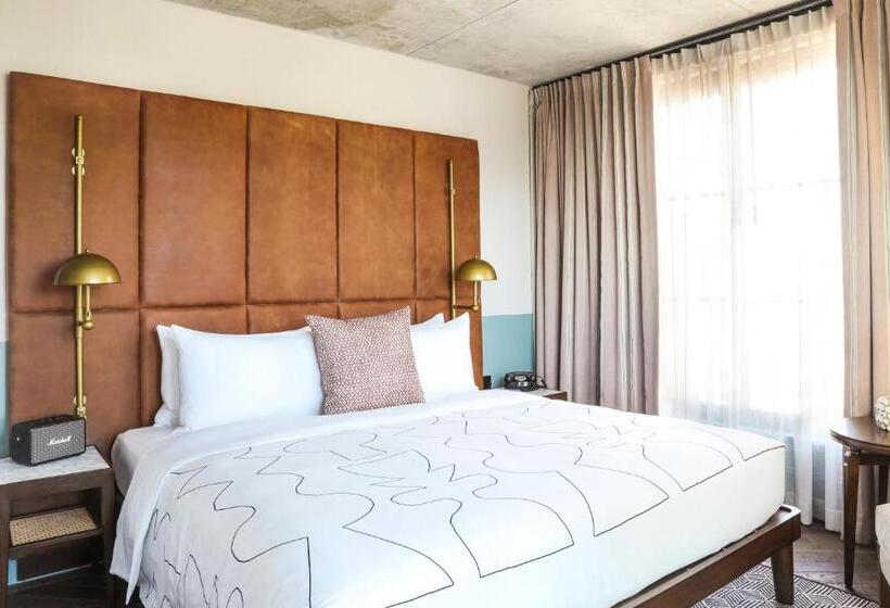 هتل The Hoxton Chicago