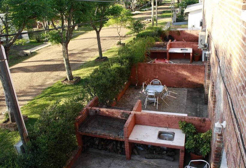 هتل Village Termas Del Dayman