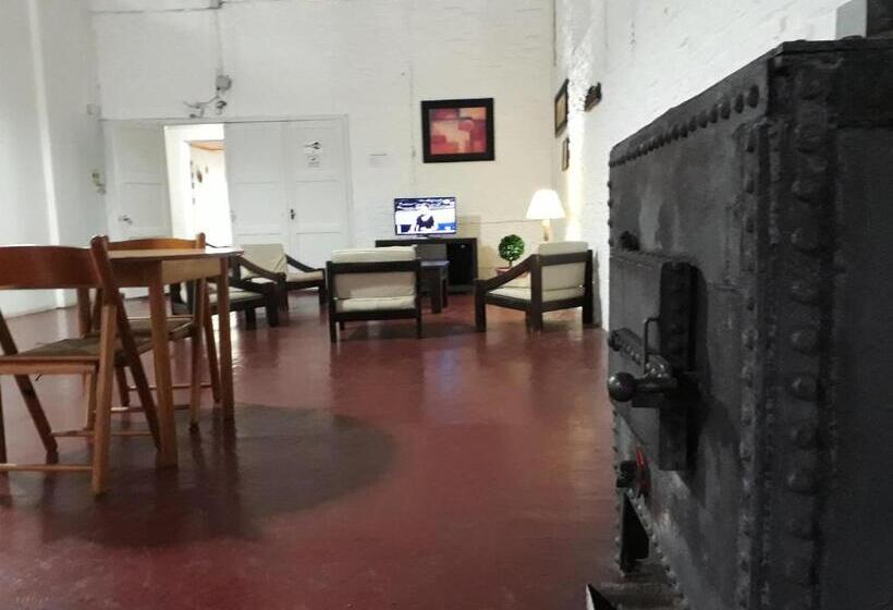 酒店 Village Termas Del Dayman