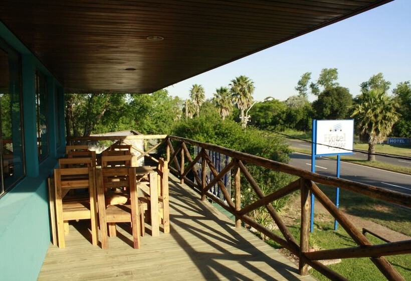 酒店 Village Termas Del Dayman