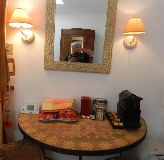 住宿加早餐  Les Acanthes