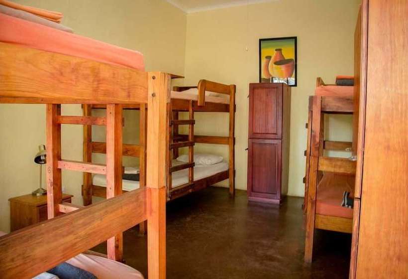 Lidwala Lodge  Hostel