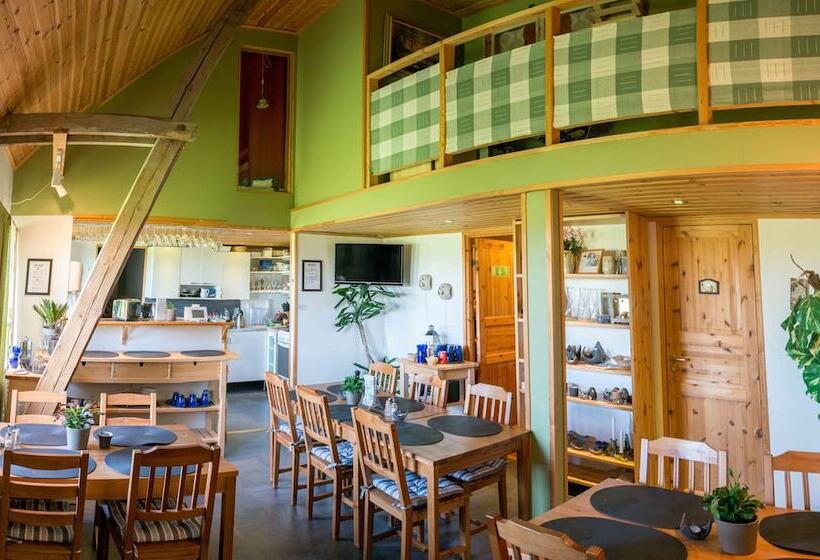 Mattisgården Bed & Breakfast