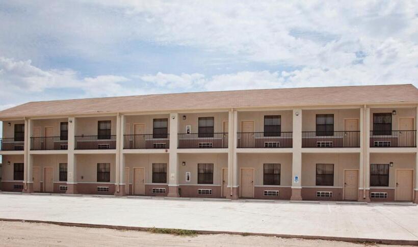 Мотель Big Lake Inn And Suites