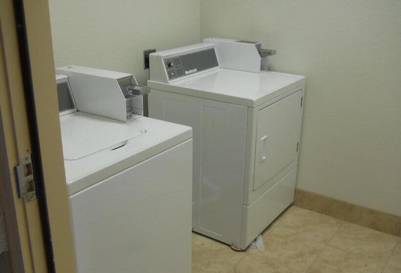 Мотель Big Lake Inn And Suites