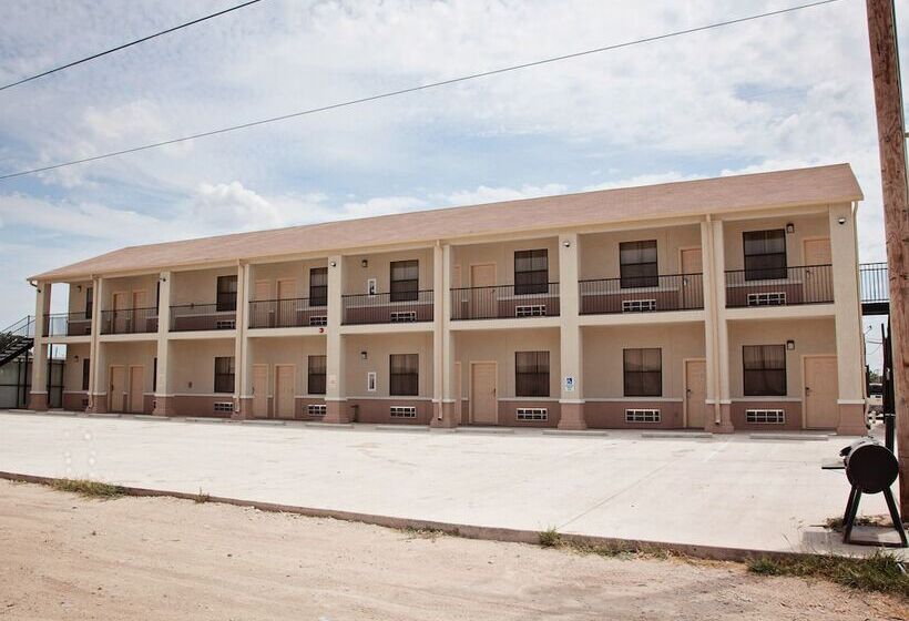 모텔 Big Lake Inn And Suites