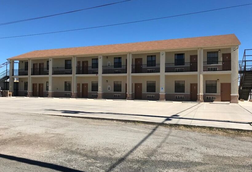 모텔 Big Lake Inn And Suites