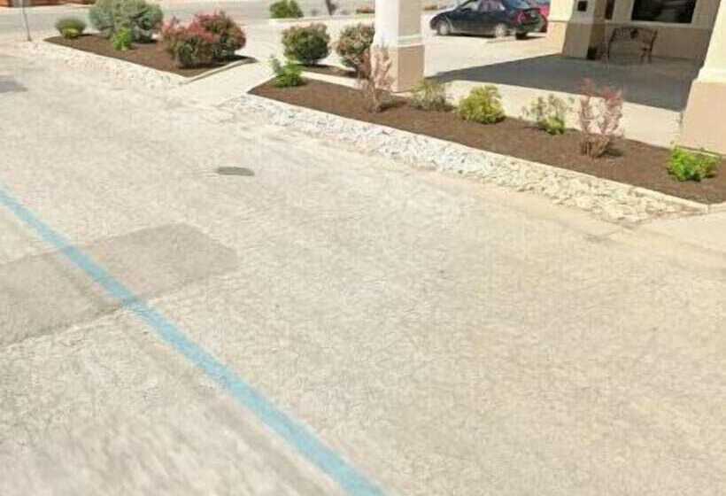 Мотель Big Lake Inn And Suites