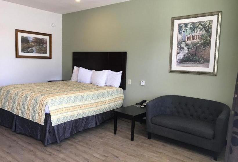 Мотель Big Lake Inn And Suites