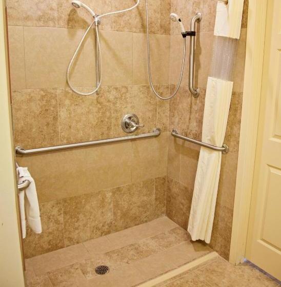 Мотель Big Lake Inn And Suites