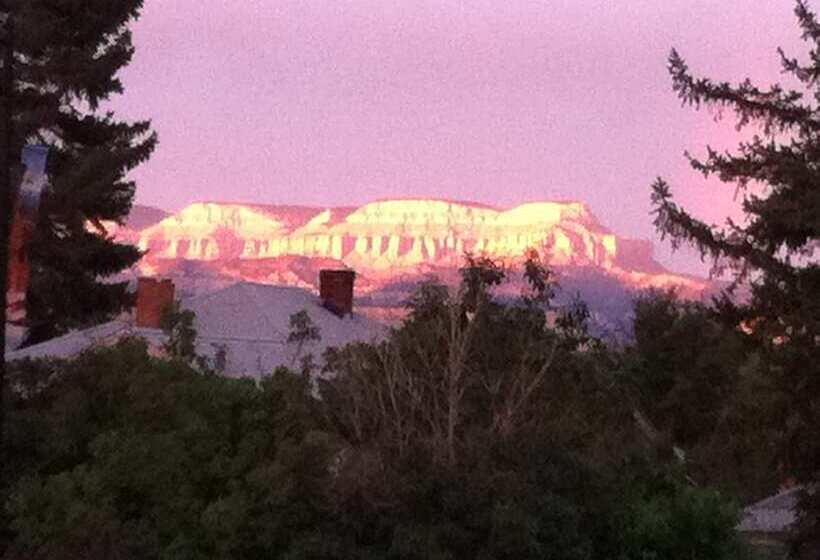 فندق على الطريق Bryce Canyon Inn