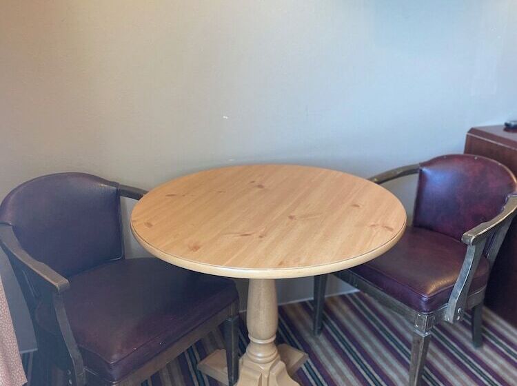 モーテル Rawlins Western Lodge