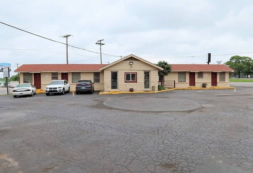 汽车旅馆  Royal Inn